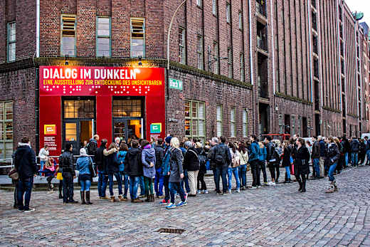 Hamburg, Dialog im Dunkeln
