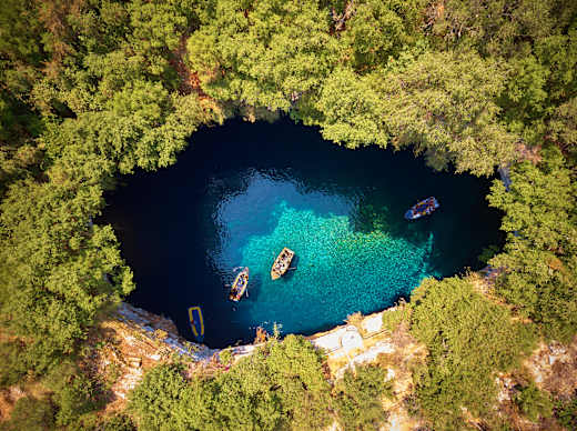 Karavomilos (Insel Kefalonia), Melissani Cave