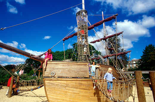 London, Kensington Gardens, Diana Playground