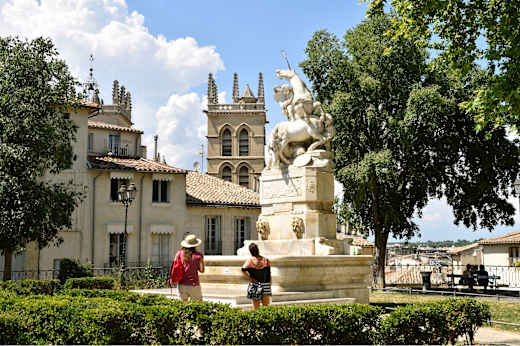 Montpellier, Place de la Canourgue