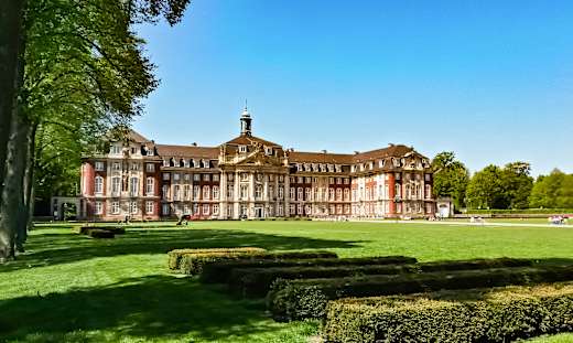 Münster, Schloss
