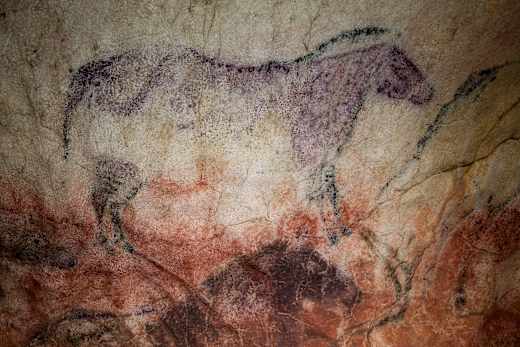 Ribadesella, Cueva Tito Bustillo