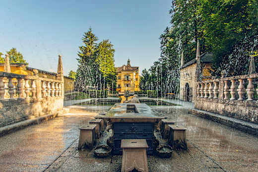 Salzburg, Hellbrunn - Schloss und Park