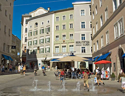 Salzburg, Makartplatz