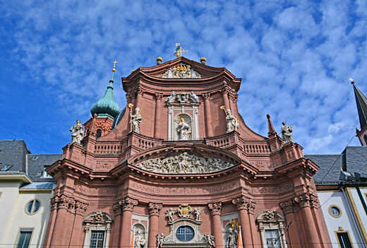 Würzburg, Neumünster