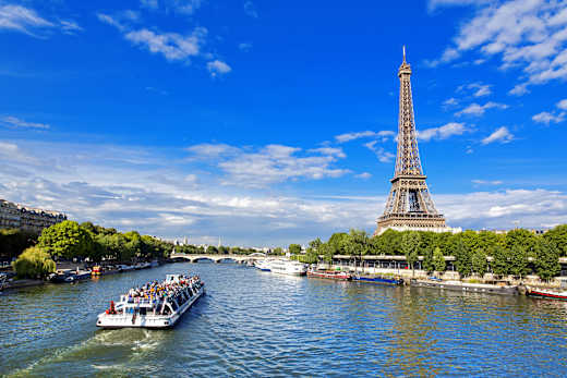 Paris, Seine-Schifffahrt mit Bateaux Mouches