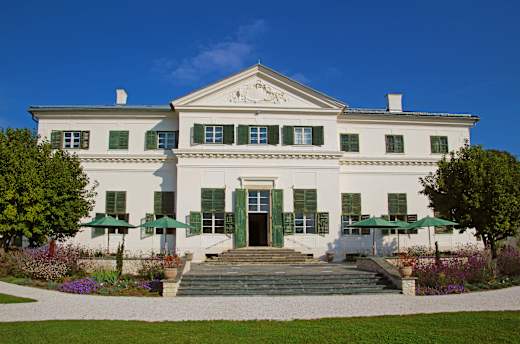 Rosegg, Schloss und Tierpark Rosegg