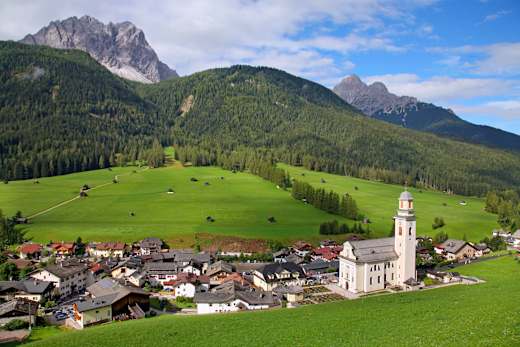 Sexten, Pfarrkirche St. Peter und Paul