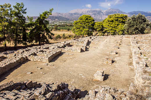 Timbaki, Agia Triada
