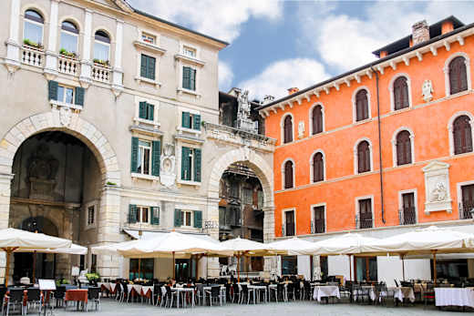 Verona, Caffè Dante