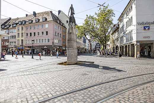 Bertoldsbrunnen-FWTM-Spiegelhalter