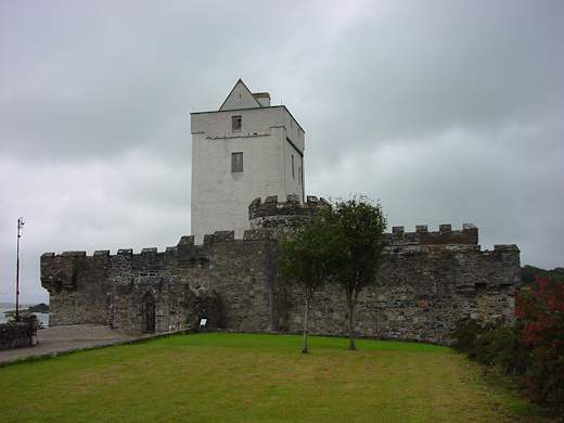 Doe Castle - panoramio