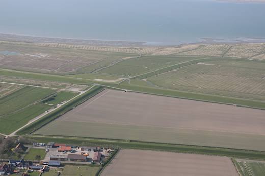 2013-05-03 Fotoflug Nordholz Papenburg HP 3141