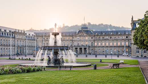 Neues Schloss Schlossplatzspringbrunnen Schlossplatz Stuttgart 2015 04