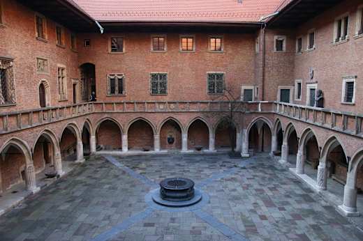 Collegium Maius in Krakow 01