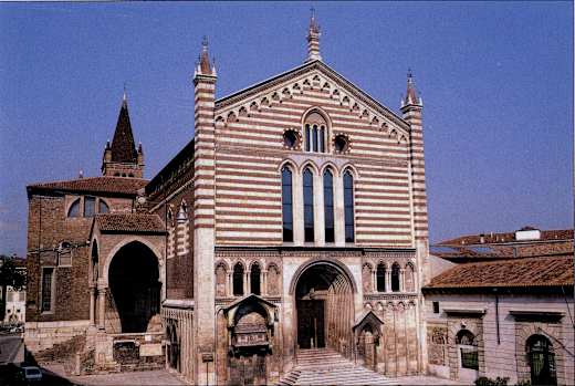 Verona - San Fermo Maggiore - Facciata (contrasto 33)