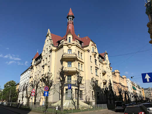 Alberta iela 12 Riga