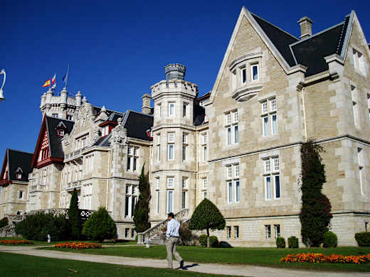 Palacio de la Magdalena - panoramio (1)
