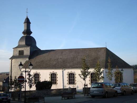 Eglise paroissiale Saint-Firmin de Rochehaut. Vue du Sud-Est. 2011