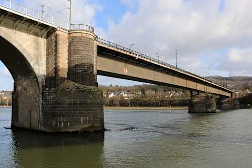 Horchheimer Eisenbahnbrücke 01 Koblenz 2015