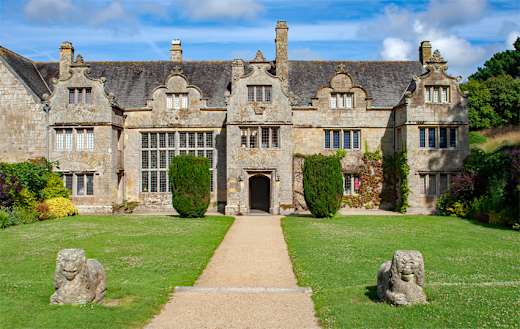 Trerice House front 2015
