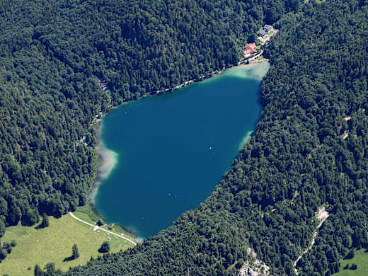 Aerial image of the Alatsee (view from the southwest)