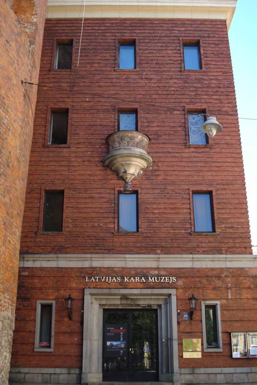 Latvian War Museum01