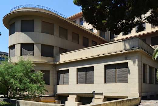 Col·legi Major Lluís Vives de València, lateral