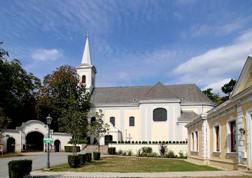 Halbturn - Pfarrkirche