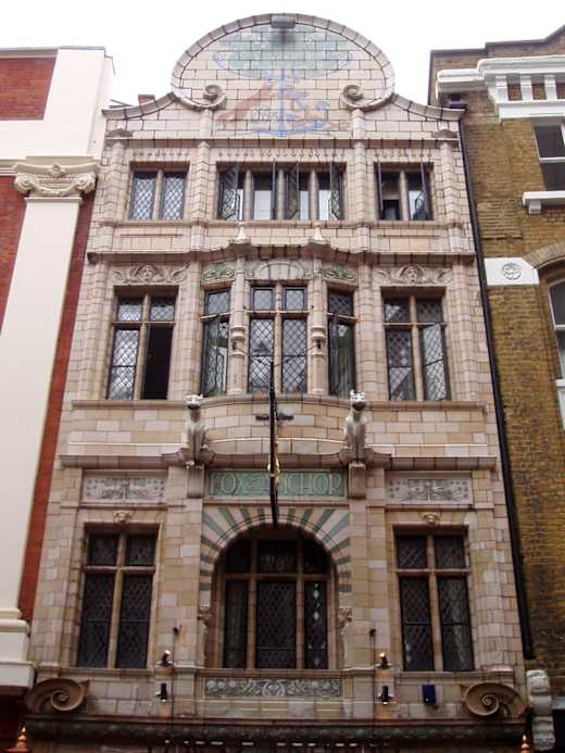Fox and Anchor, Farringdon, EC1 (2486430867)