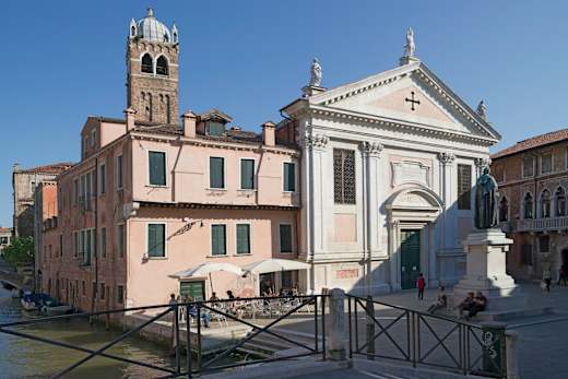 Santa Fosca, Chiesa, e Campo