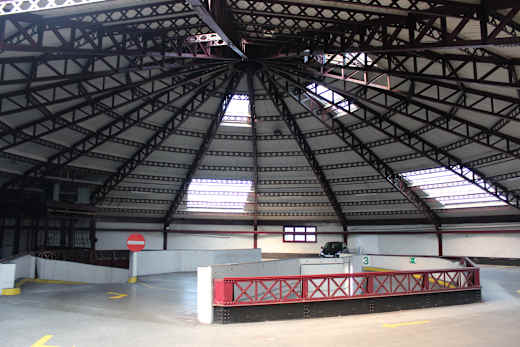 Brussels Rotonde Castellani 8-14 Bd Lemonnier 2013-08 --2