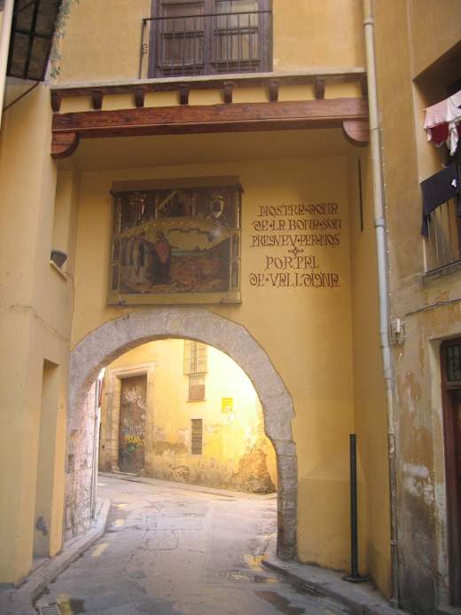 Valencia - Portal de la Valldigna (364674027)