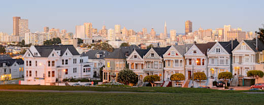 Painted Ladies San Francisco January 2013 panorama 2