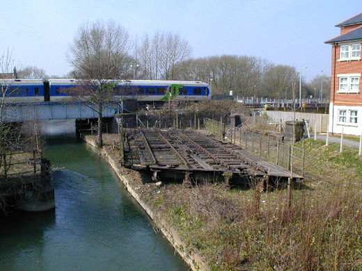 Oxford - LNWR Swing Bridge - geograph.org.uk - 95063
