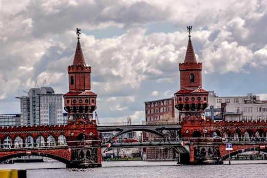 Обербаумбрюкке в Берлине