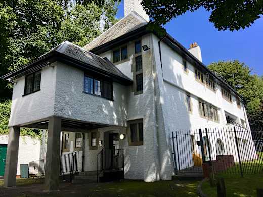 Ty Bronna, Cardiff, August 2019 02