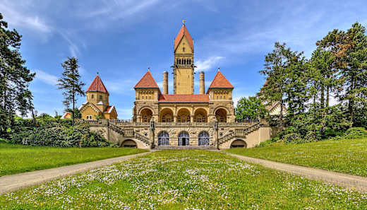 Leipzig-Südfriedhof-Kapellenanlage-vonSüden-IMG 2301+23-planar+241-01-06-2021-1433