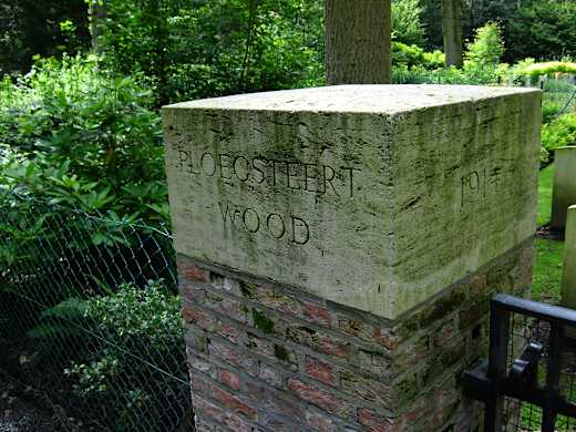 Ploegsteert Wood CWGC cemetery entrance stone 1005787607