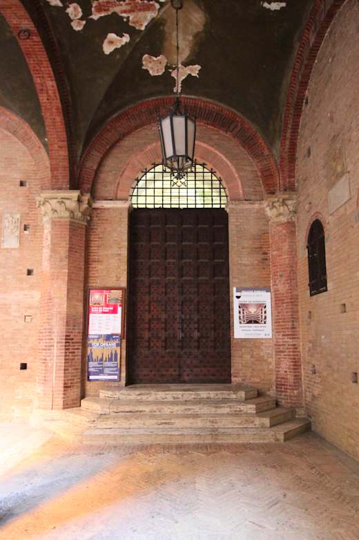 SienaTeatroDeiRinnovati1