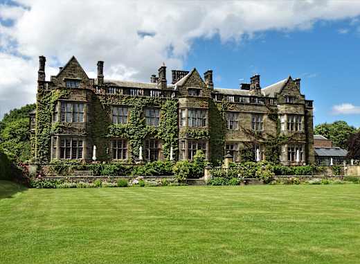 Gisborough Hall east of Guisborough (geograph 5429857)