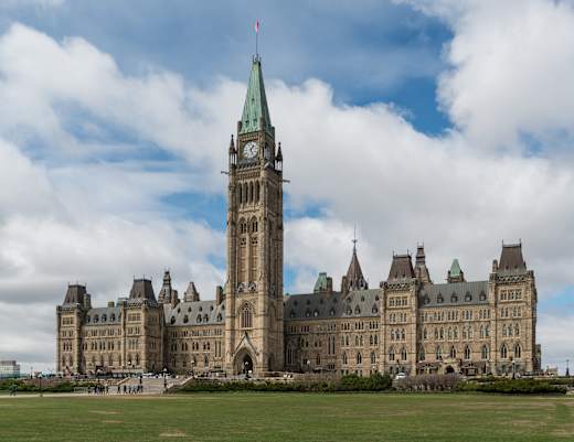 Centre Block, Ottawa, Southeast view 20170422 1