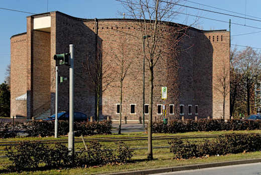 Franz-von-Sales-Kirche, Duesseldorf