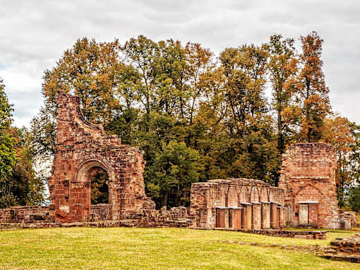 Kloster Wörschweiler Portal und Innenhof