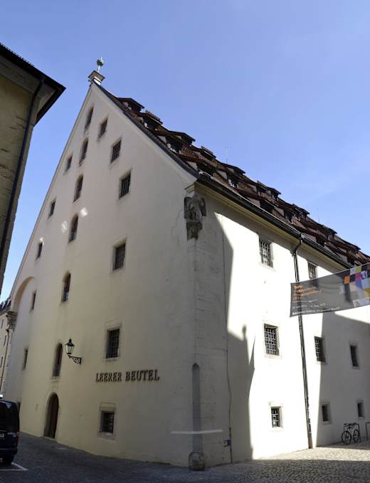 Leerer Beutel in Regensburg