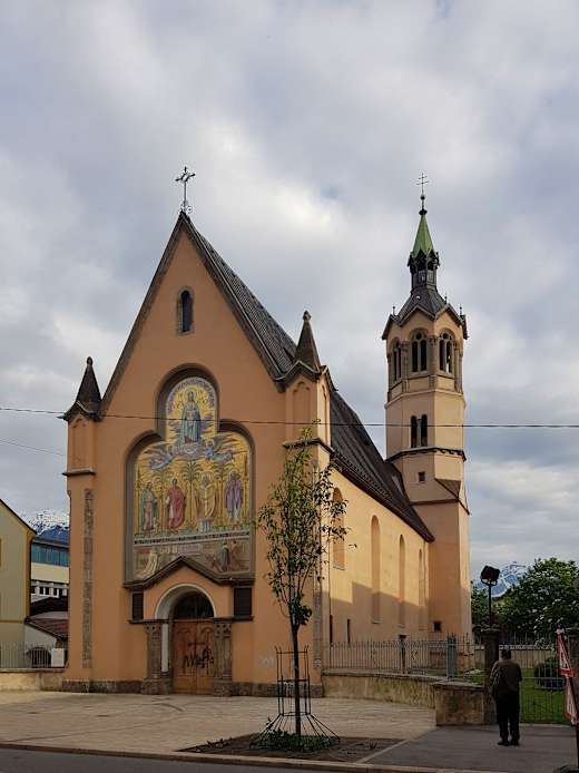 Dreiheiligenkirche (20190531 183606)