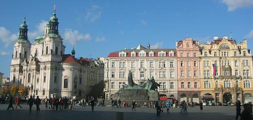 Praha staromestske namesti 2003
