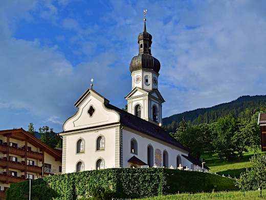Hart im Zillertal - Pfarrkirche hl Bartholomäus