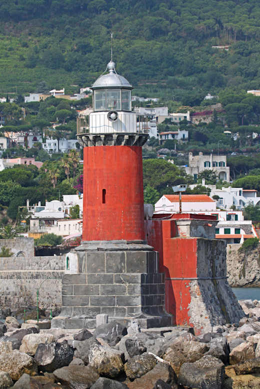 Ischia Porto, faro - panoramio - Carlo Pelagalli (1)
