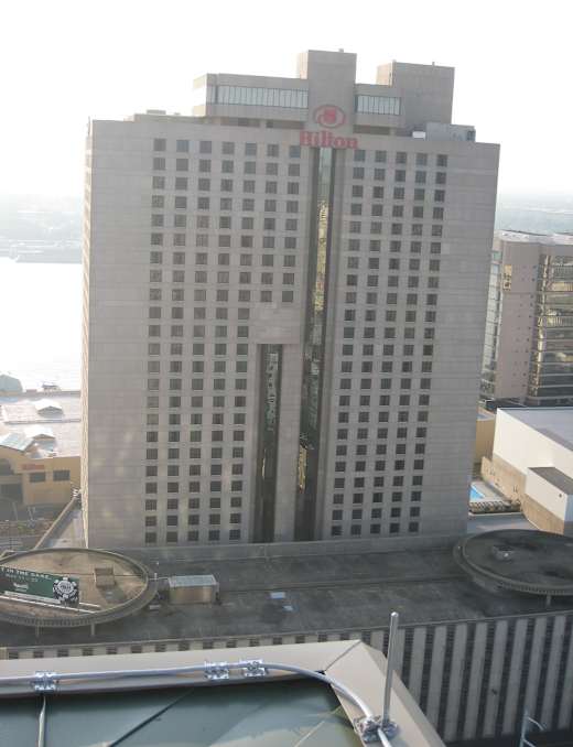 HiltonRiversideHolga2007